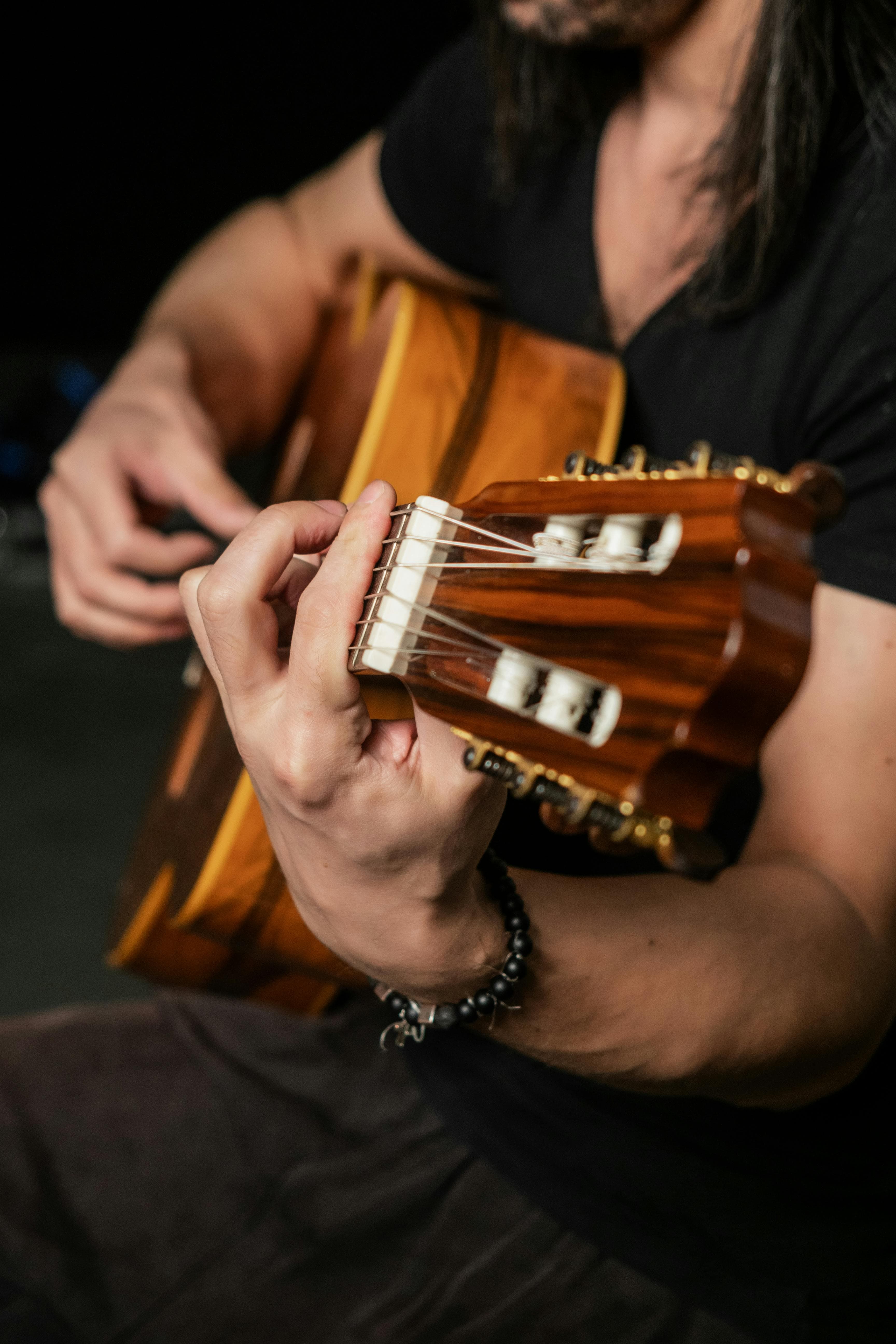 Singer-Songwriter Competition